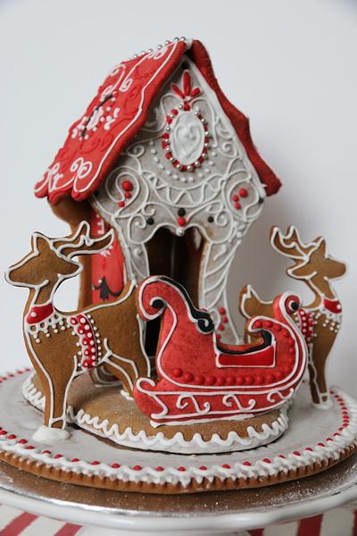 Russian gingerbread house - Cake by Sayitwithginger