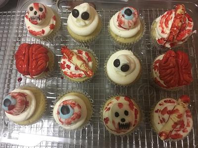 Halloween Cupcakes  - Cake by Cakelady10