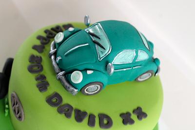 VW beetle cake - Cake by Zoe's Fancy Cakes