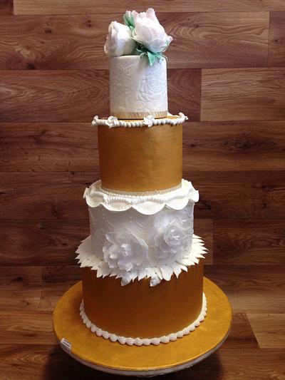 Gold wedding cake - Cake by Claribel 