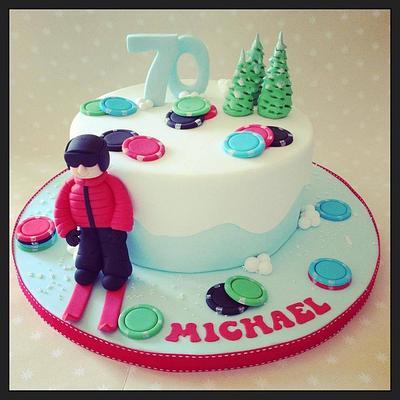 Skiing Cake with a few poker chips - Cake by LREAN