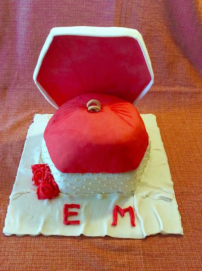 Engagement ring box cake - Cake by Dora Th.