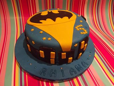 Batman cake and superhero cupcakes - Cake by Jules