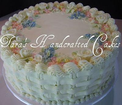 simple buttercream cake - Cake by Taras Handcrafted Cakes
