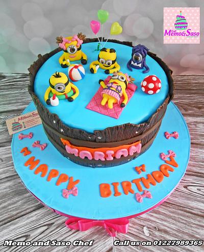 minions in a pool cake and cupcakes - Cake by Mero Wageeh