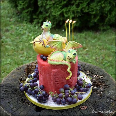 Fruit dragons - Cake by DortaNela