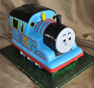 Thomas the Train - Cake by Skmaestas