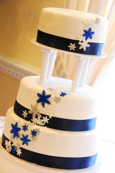 Winter Wedding Cake - Cake by Jenn Chao