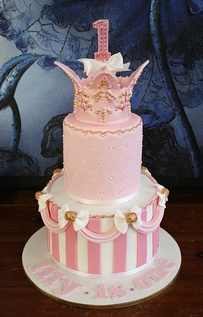 Perfect Princess - Cake by sandyscakes