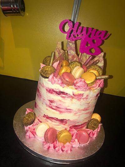 18th birthday cake  - Cake by Slicedbakes