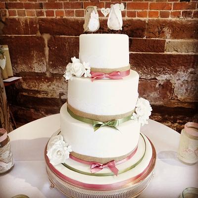 Vintage Wedding - Cake by Divine Bakes