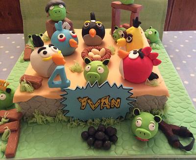 Angry Birds Cake - Cake by Sonia