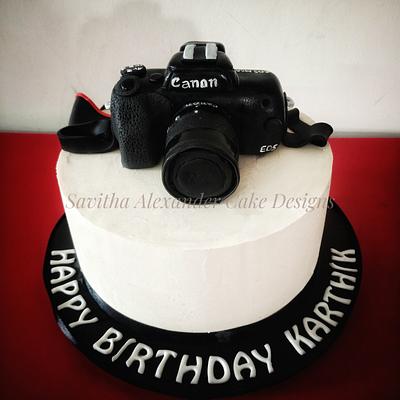 Camera cake - Cake by Savitha Alexander