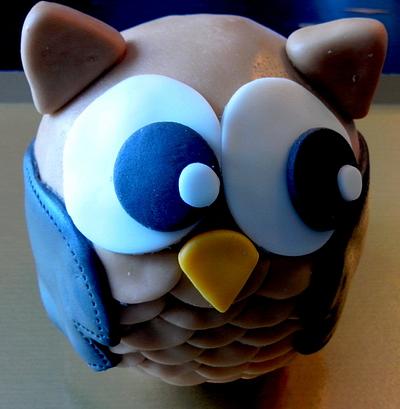 Owl on open book cake - Cake by Isis Patiss'Cake