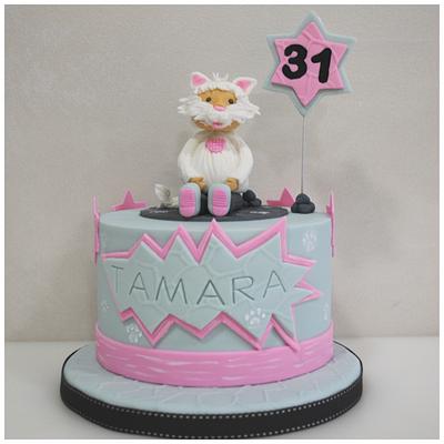 cake for a cat lover and a dress up fanatic  - Cake by Ponona Cakes - Elena Ballesteros