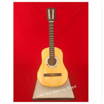 Standing guitar cake - Cake by Cakes and toppers by Raquel