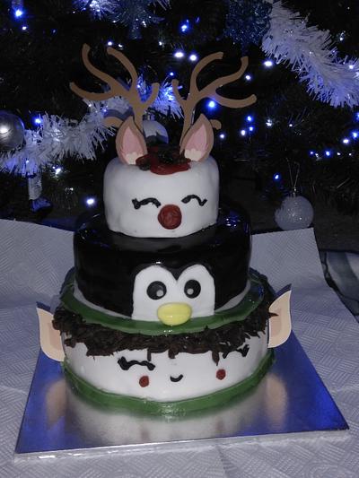 Christmas Creation - Cake by KayleighKakez