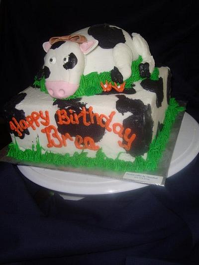 cow cake - Cake by Shanika