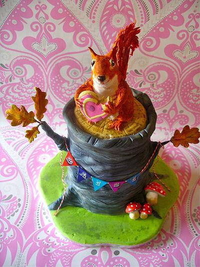 A Squirrel for Daisy - Cake by Lynette Horner