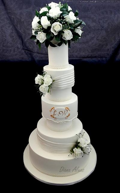 Wedding cake - Cake by  Diana Aluaş