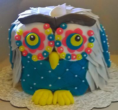 Bling Bling Baby Hoot  - Cake by Crazy Cupcake Lady Creations