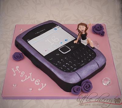 Big Blackberry Curve Cake! - Cake by Little Cherry