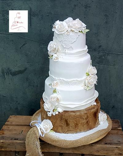 4tiers  wedding cake with roses - Cake by Judith-JEtaarten