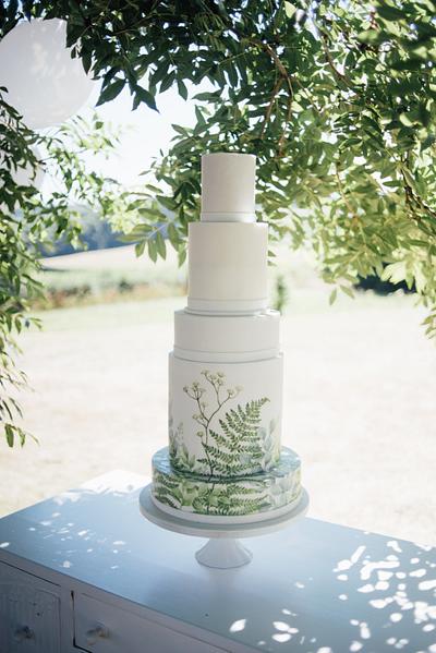 Hand painted climbing foliage cake - Cake by Emily Hankins Cakes