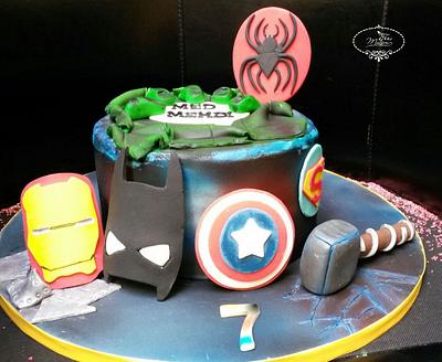 The Avengers cake - Cake by Fées Maison (AHMADI)