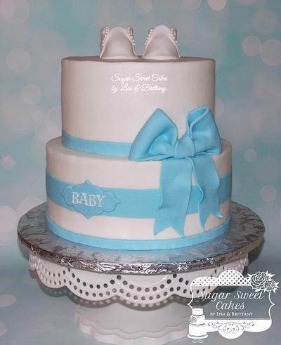 Baby Booties & Bow - Cake by Sugar Sweet Cakes