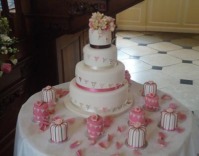 Tania & Nicks Wedding - Cake by Jayne Worboys