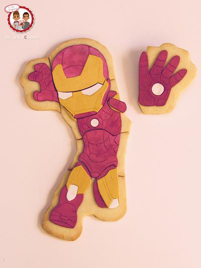 IRON MAN Cookie Puzzle - Cake by CAKE RÉVOL
