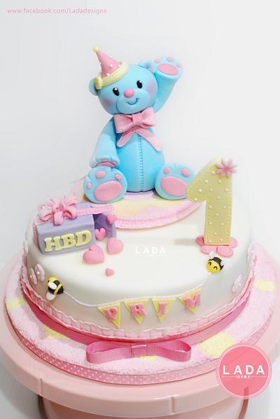 Birthday cake - Cake by Ladadesigns