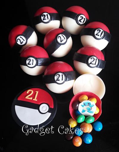 Edible Pokeballs! - Cake by Gadget Cakes