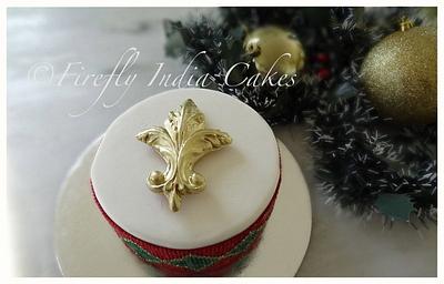 Christmassy Fleur de lis - Cake by Firefly India by Pavani Kaur
