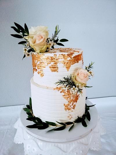Gold wedding  - Cake by alenascakes