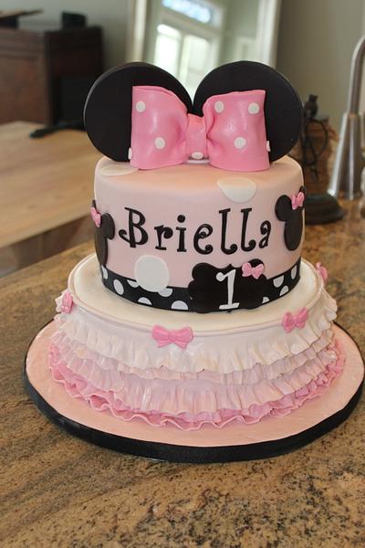 Minnie Mouse First Birthday - Cake by Teresa Markarian