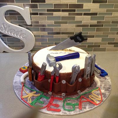 Electricians tool belt - Cake by LynSS