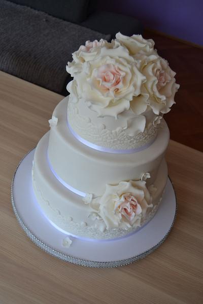 Roses wedding cake - Cake by Zaklina