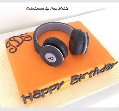 Beats Headphones cake - Cake by Cakelicious by Anu Mehta