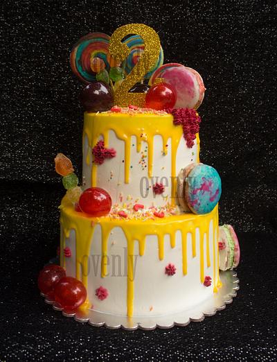 2 tire dripping cake  - Cake by Pritish