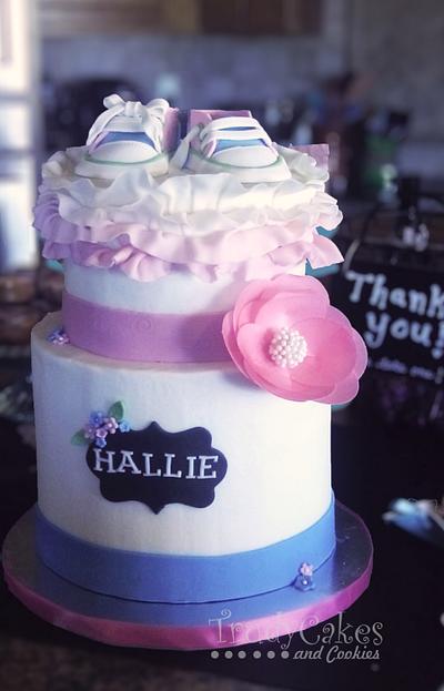 Hello, Halle! - Cake by TrudyCakes