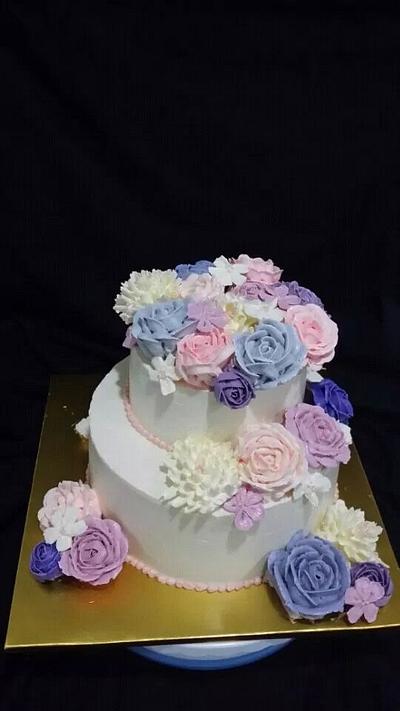 Buttercream flower cake - Cake by Artcake M