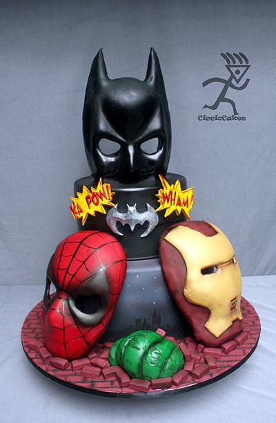 Superheros with edible masks(tutorial link) - Cake by Ciccio 