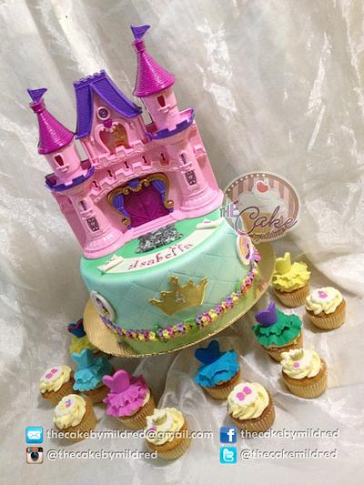 Princess - Cake by TheCake by Mildred
