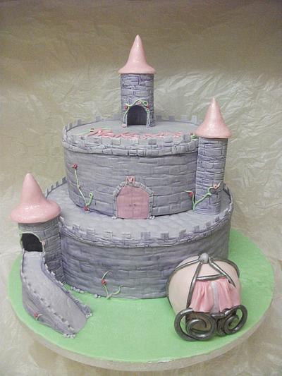 Princess Castle Cake - Cake by Spongecakes Suzebakes