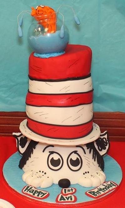 Cat In The Hat Cake And Cupcakes!!! - Cake by TreatsSweetsAndEats