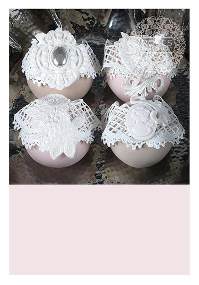 Sugar lace sphere cakes - Cake by Roses by Moonlight