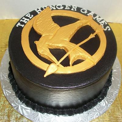 Hunger Games - Cake by Tracy's Custom Cakery LLC