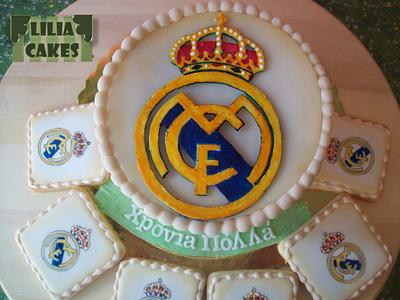 Real Madrid Cake and Cookies - Cake by LiliaCakes